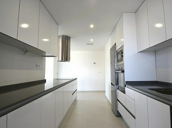 Image No.7-3 Bed Apartment for sale