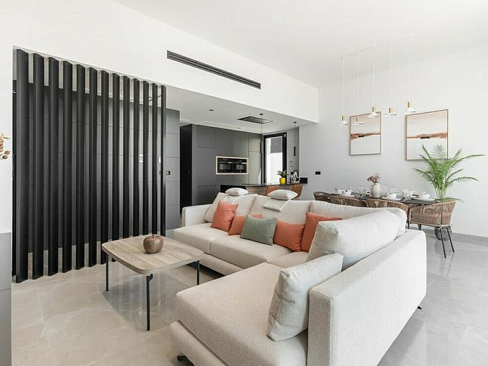 Image No.5-3 Bed Villa for sale