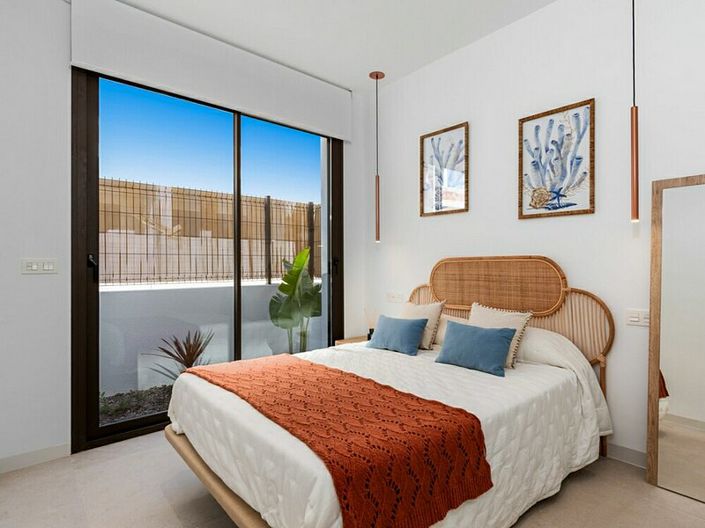 Image No.13-2 Bed Apartment for sale