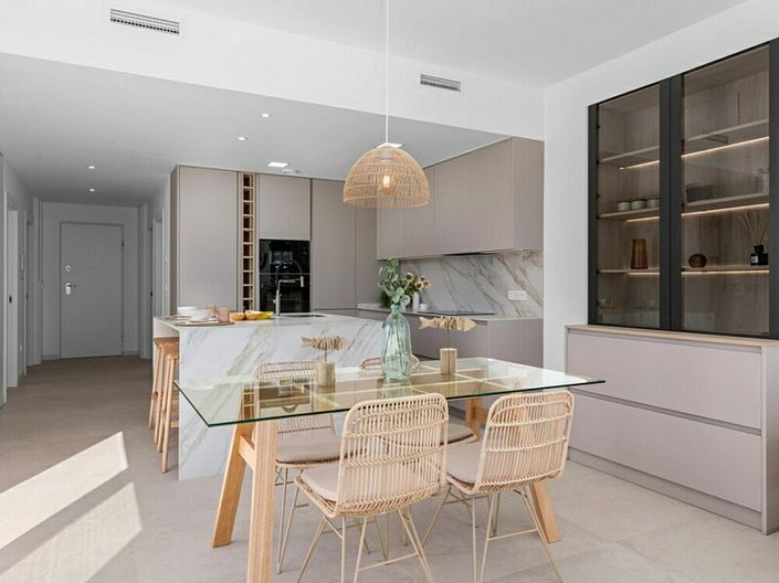 Image No.7-2 Bed Apartment for sale