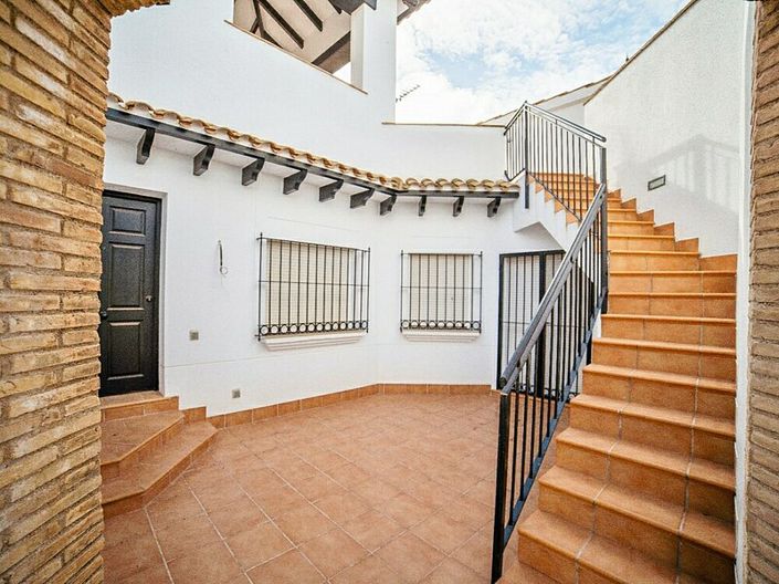 Image No.3-3 Bed Villa for sale