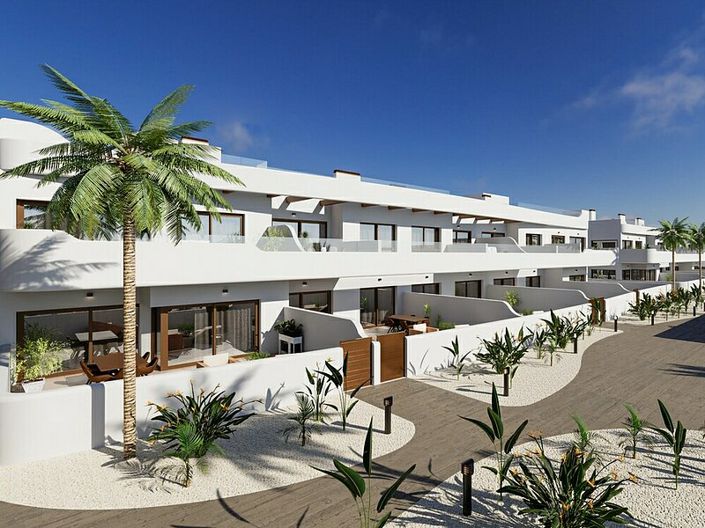 Image No.8-3 Bed Apartment for sale