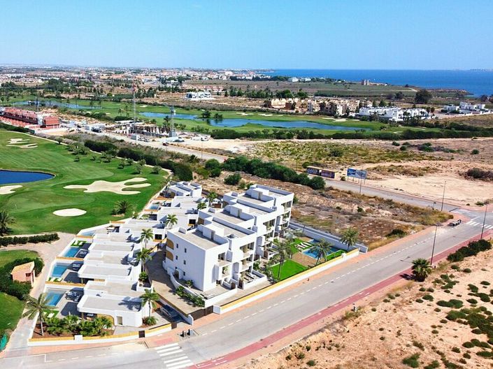 Image No.6-3 Bed Villa for sale