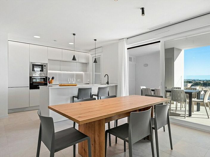 Image No.7-3 Bed Apartment for sale