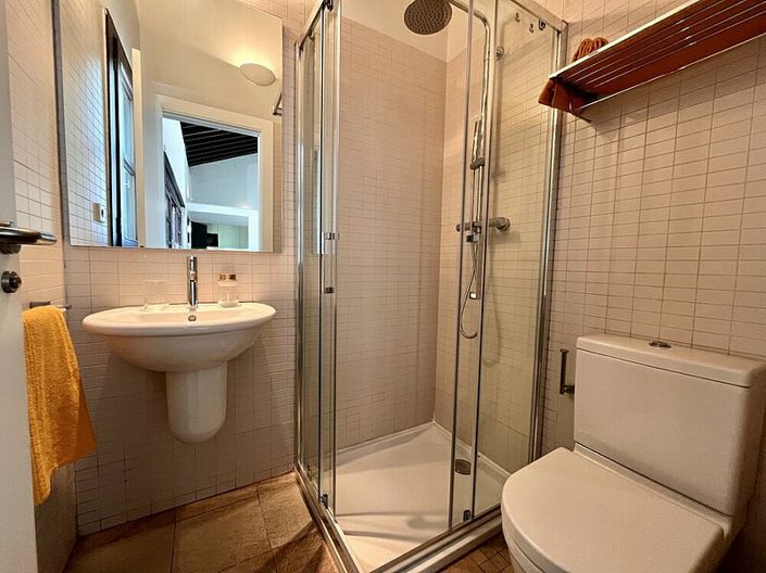 Image No.8-2 Bed Villa for sale