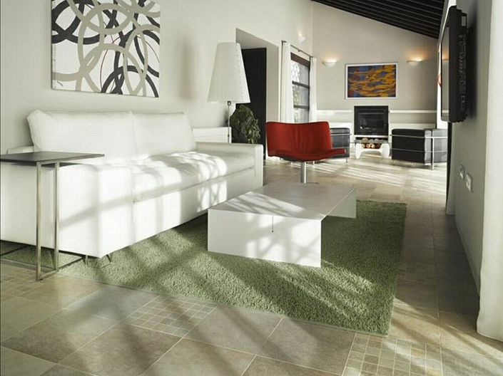 Image No.2-4 Bed Villa for sale