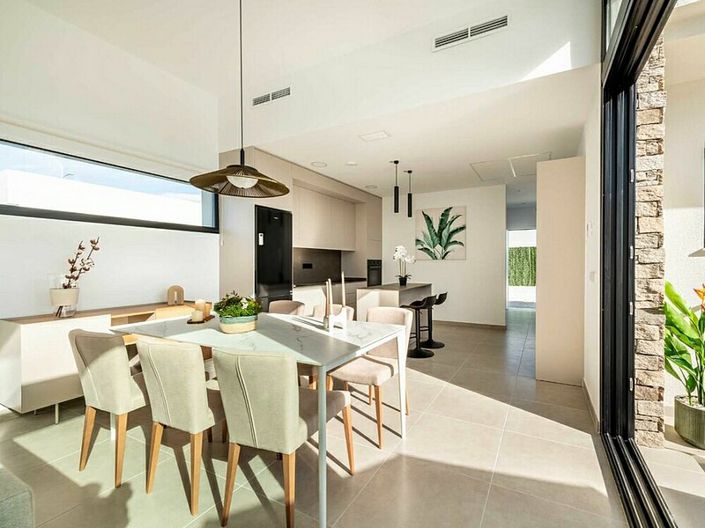 Image No.5-3 Bed Villa for sale