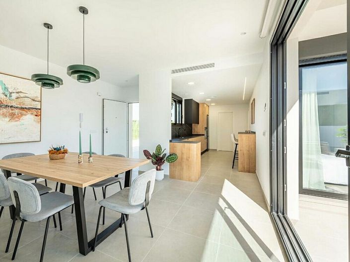 Image No.3-3 Bed Villa for sale