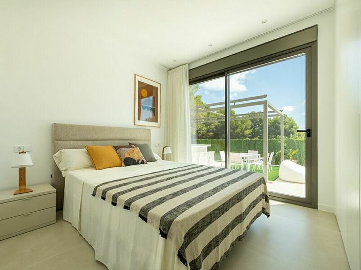 Image No.11-3 Bed Villa for sale