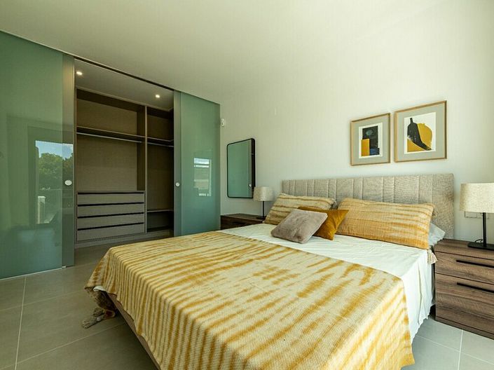 Image No.7-3 Bed Villa for sale