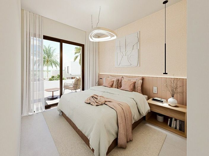 Image No.10-3 Bed Apartment for sale