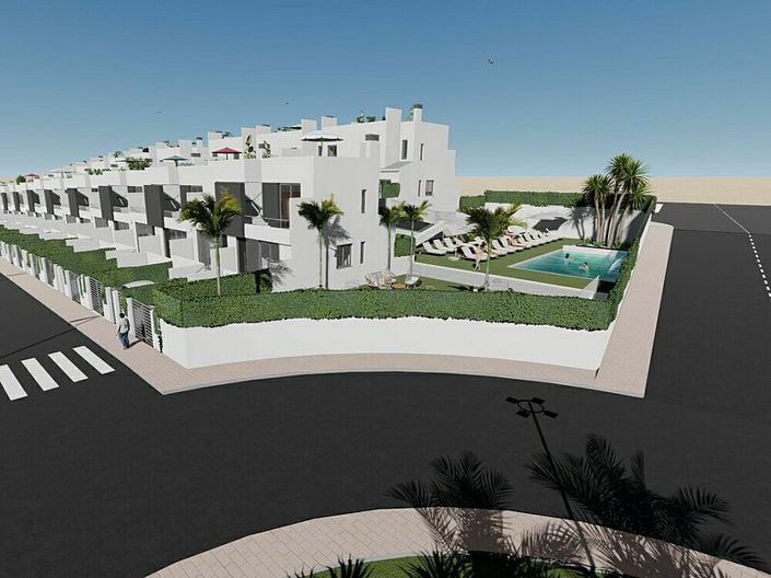 Image No.16-3 Bed Townhouse for sale