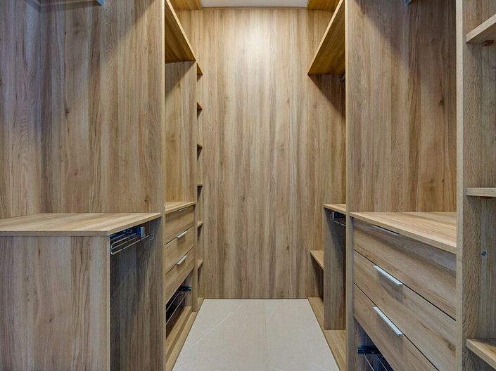 Image No.11-3 Bed Villa for sale