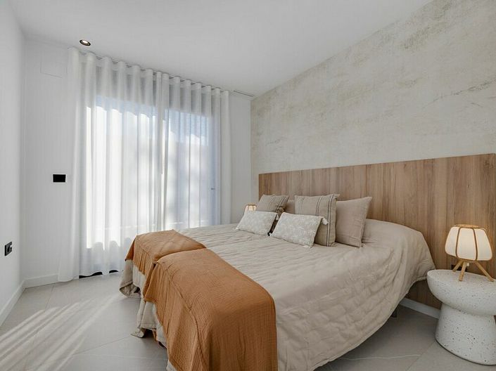 Image No.13-3 Bed Villa for sale