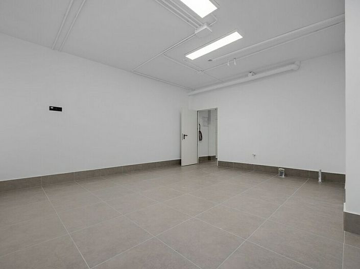 Image No.15-3 Bed Villa for sale