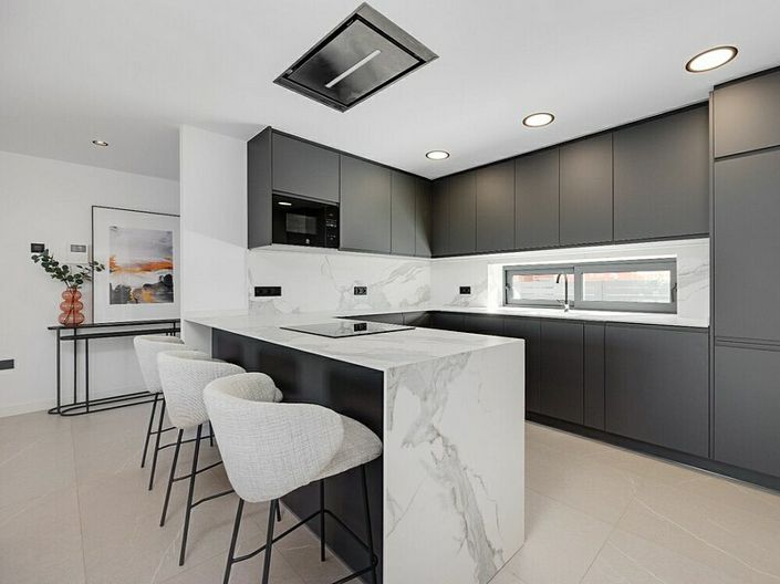 Image No.5-3 Bed Villa for sale