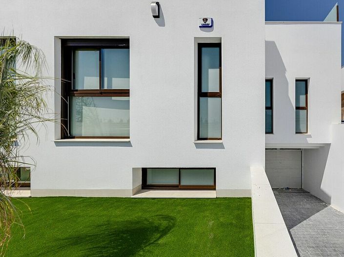 Image No.7-4 Bed Villa for sale