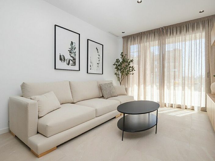 Image No.13-3 Bed Apartment for sale