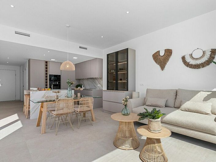 Image No.2-3 Bed Villa for sale