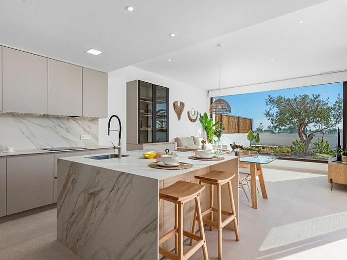 Image No.4-3 Bed Villa for sale