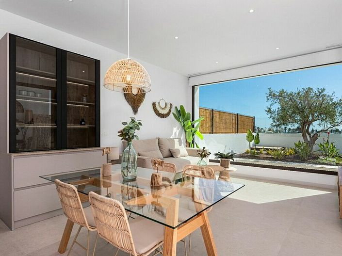 Image No.5-3 Bed Villa for sale