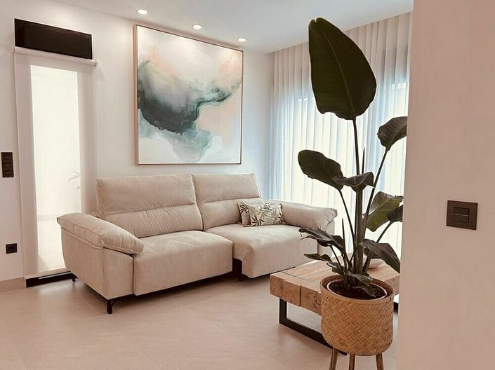 Image No.4-3 Bed Villa for sale