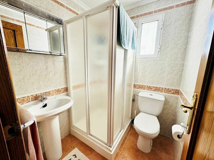 Image No.11-5 Bed Villa for sale