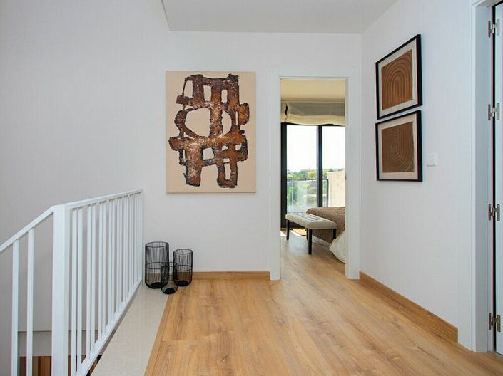 Image No.5-3 Bed Villa for sale