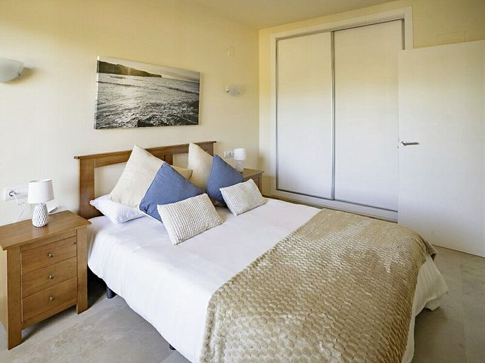 Image No.5-2 Bed Apartment for sale