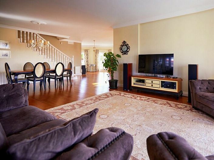 Image No.6-5 Bed Villa for sale