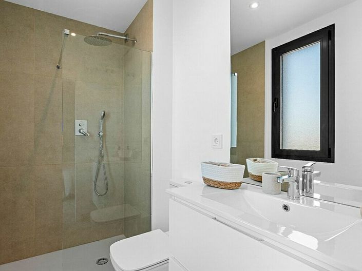 Image No.8-2 Bed Penthouse for sale