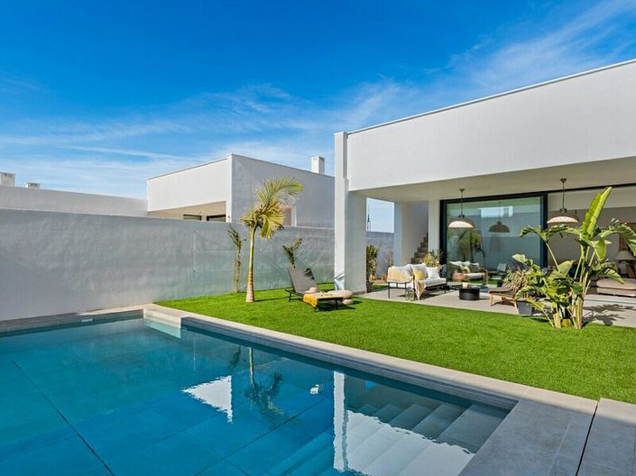 Image No.6-3 Bed Villa for sale