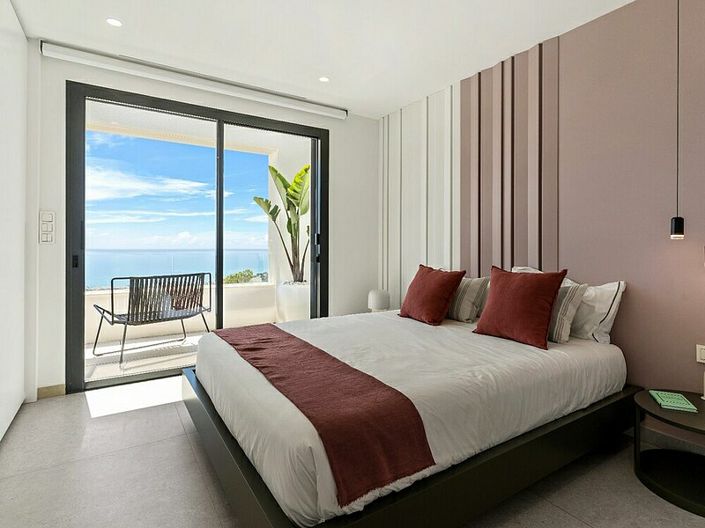 Image No.10-4 Bed Villa for sale