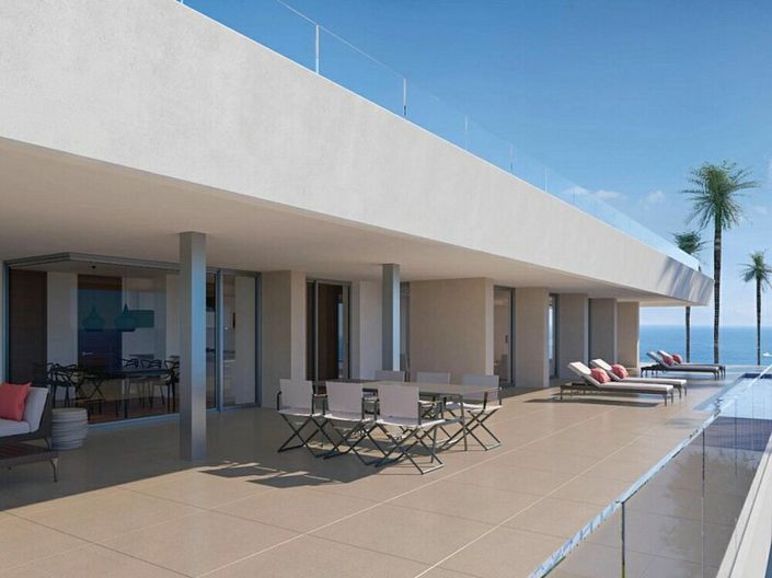 Image No.10-6 Bed Villa for sale