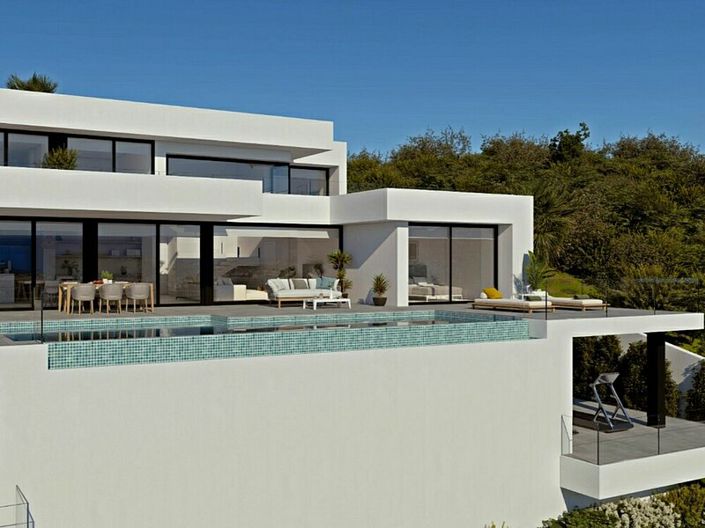 Image No.8-4 Bed Villa for sale