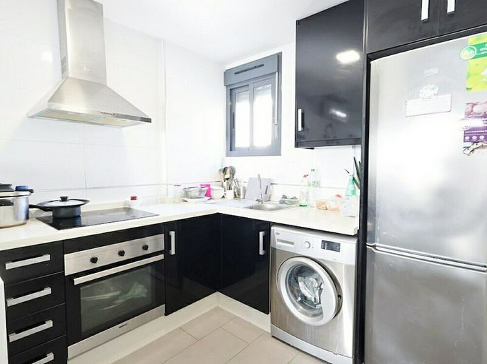 Image No.14-2 Bed Apartment for sale