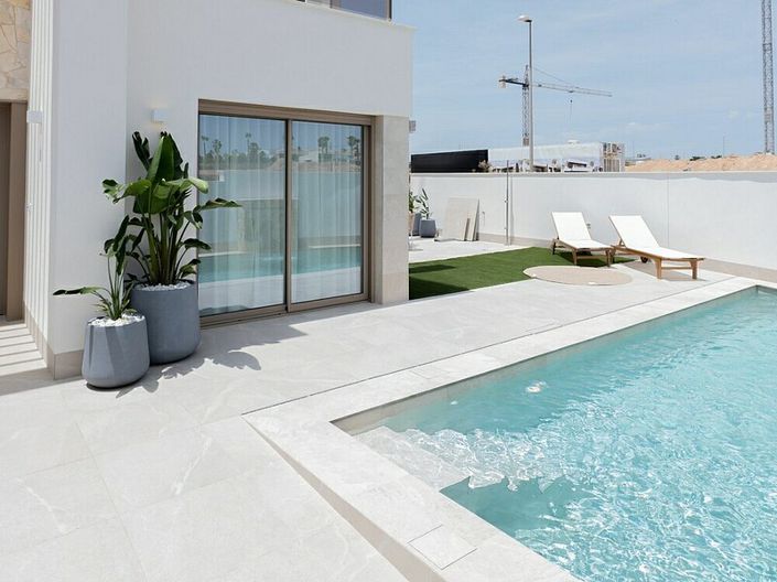 Image No.11-3 Bed Villa for sale