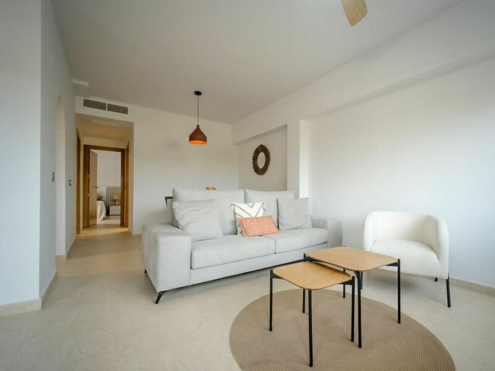 Image No.4-2 Bed Apartment for sale