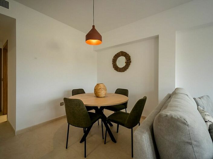 Image No.9-2 Bed Apartment for sale