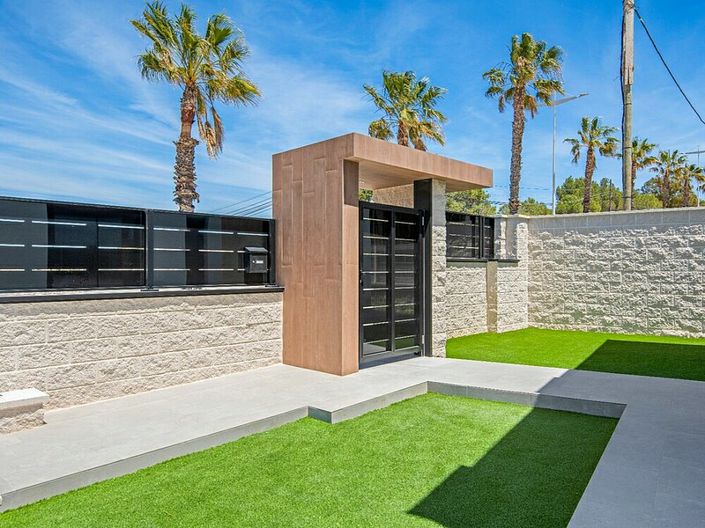 Image No.15-3 Bed Villa for sale