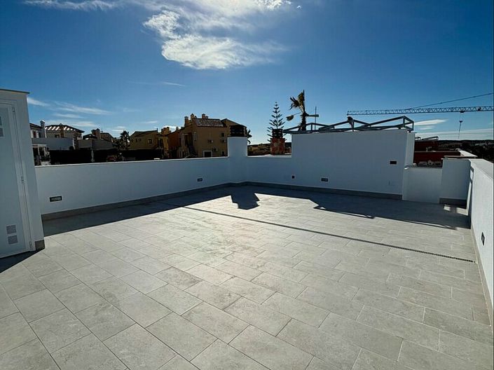 Image No.12-2 Bed Apartment for sale