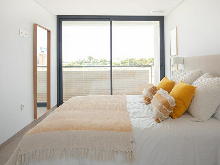 Image No.11-4 Bed Villa for sale