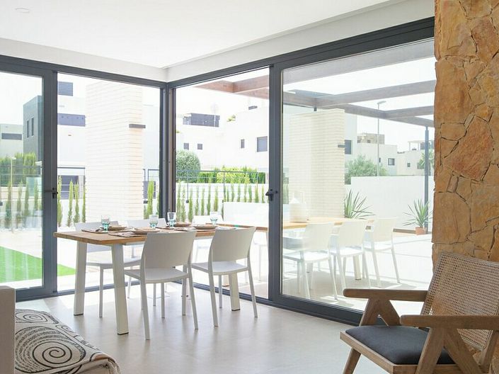 Image No.6-4 Bed Villa for sale