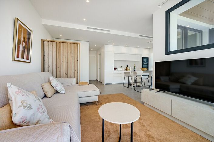 Image No.16-2 Bed Apartment for sale