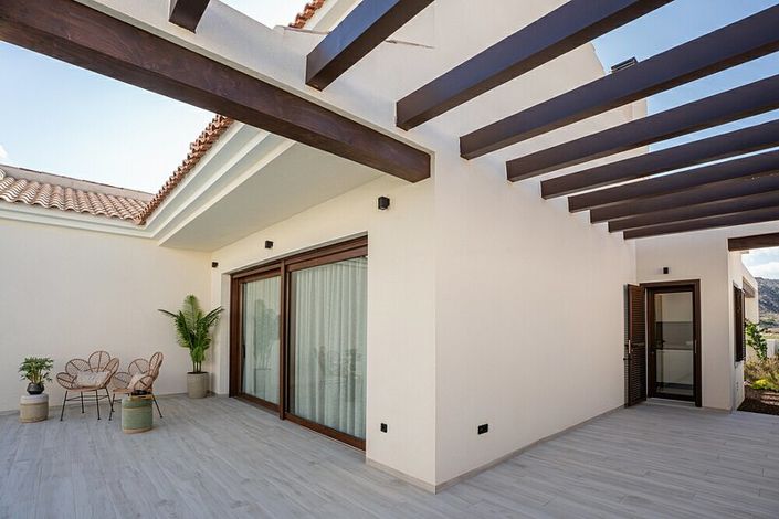 Image No.3-3 Bed Villa for sale