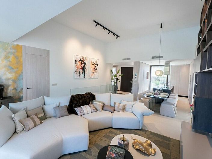 Image No.9-3 Bed Villa for sale