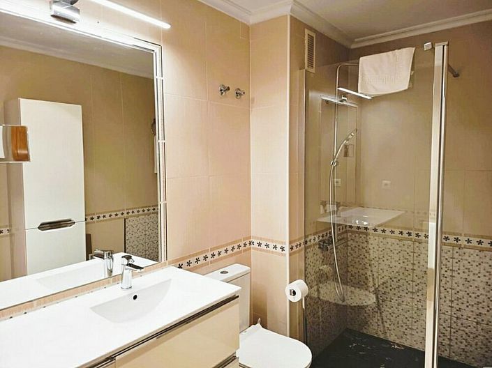 Image No.6-2 Bed Apartment for sale