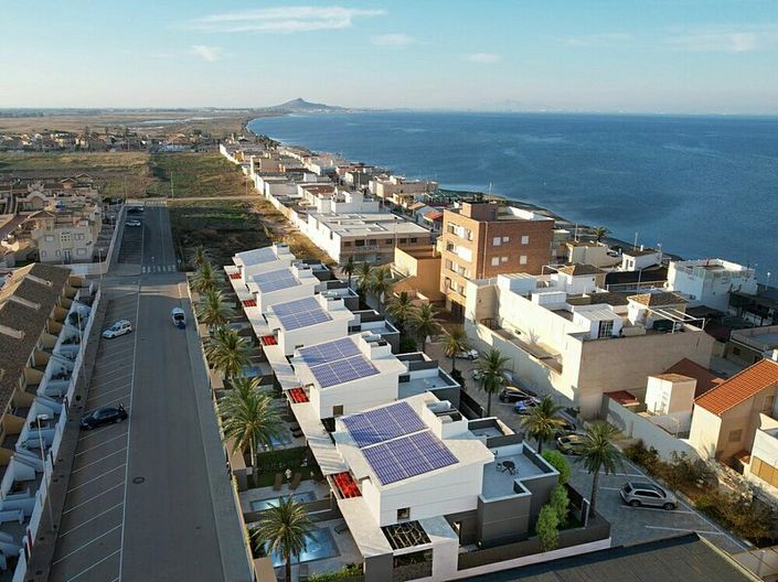 Image No.3-3 Bed Villa for sale