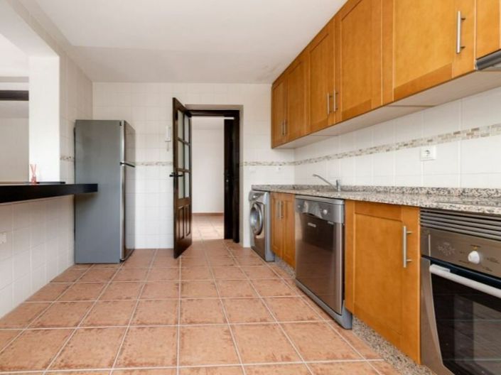 Image No.6-2 Bed Villa for sale