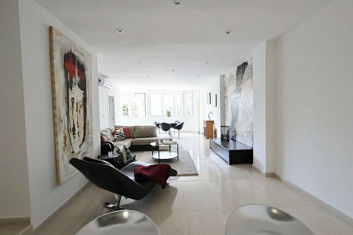 Image No.13-3 Bed Apartment for sale